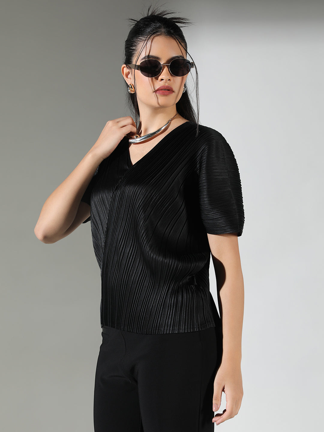 Women Black Solid Top