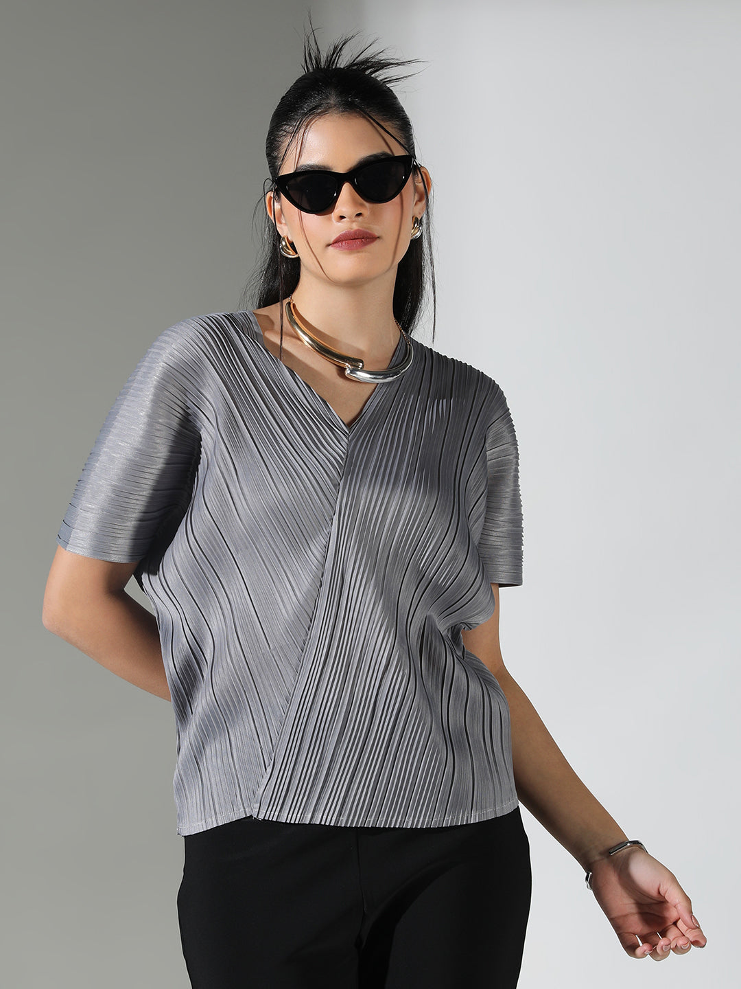 Women Grey Solid Top