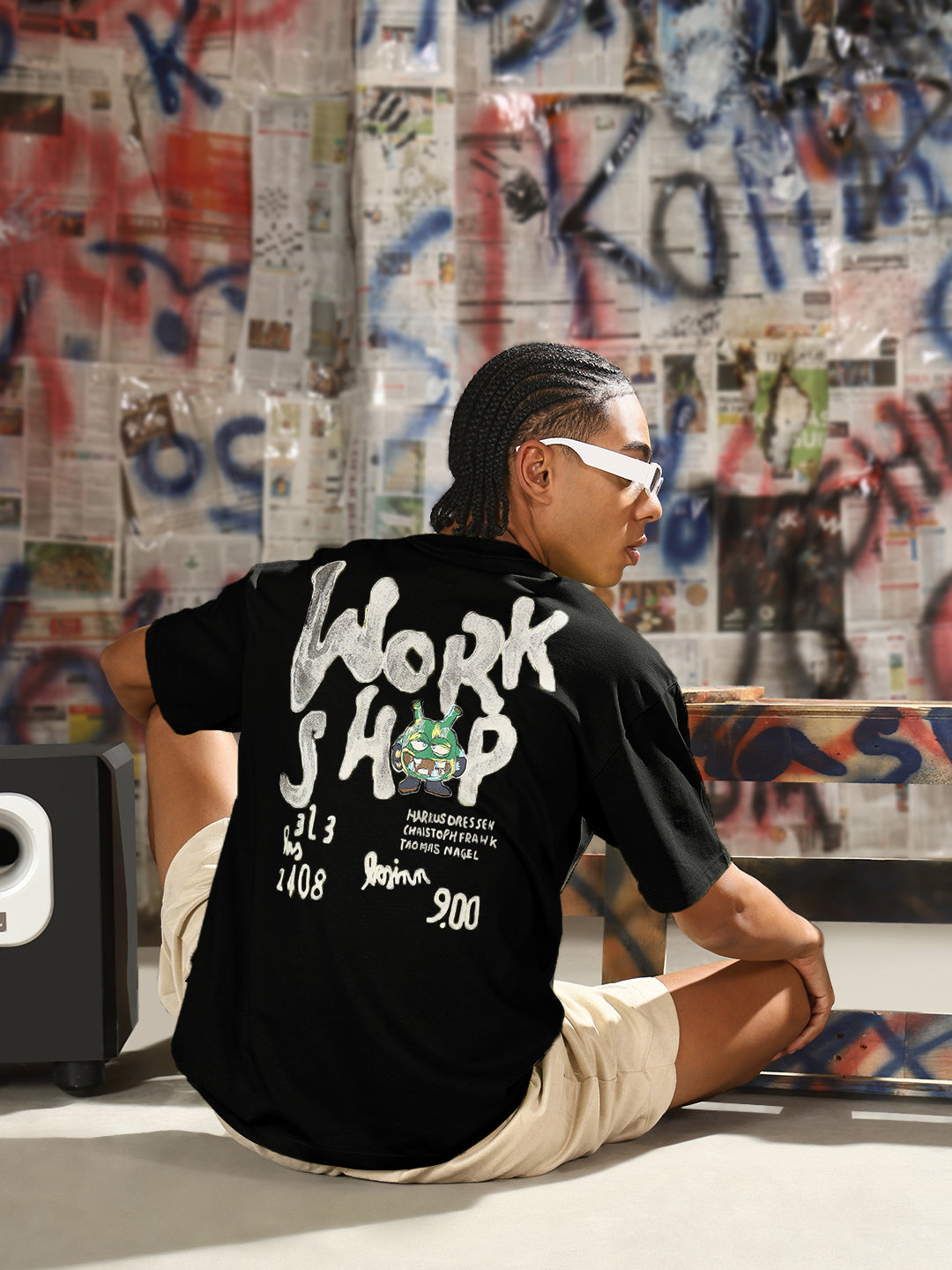 Men's Printed Black Relaxed Fit T-Shirt