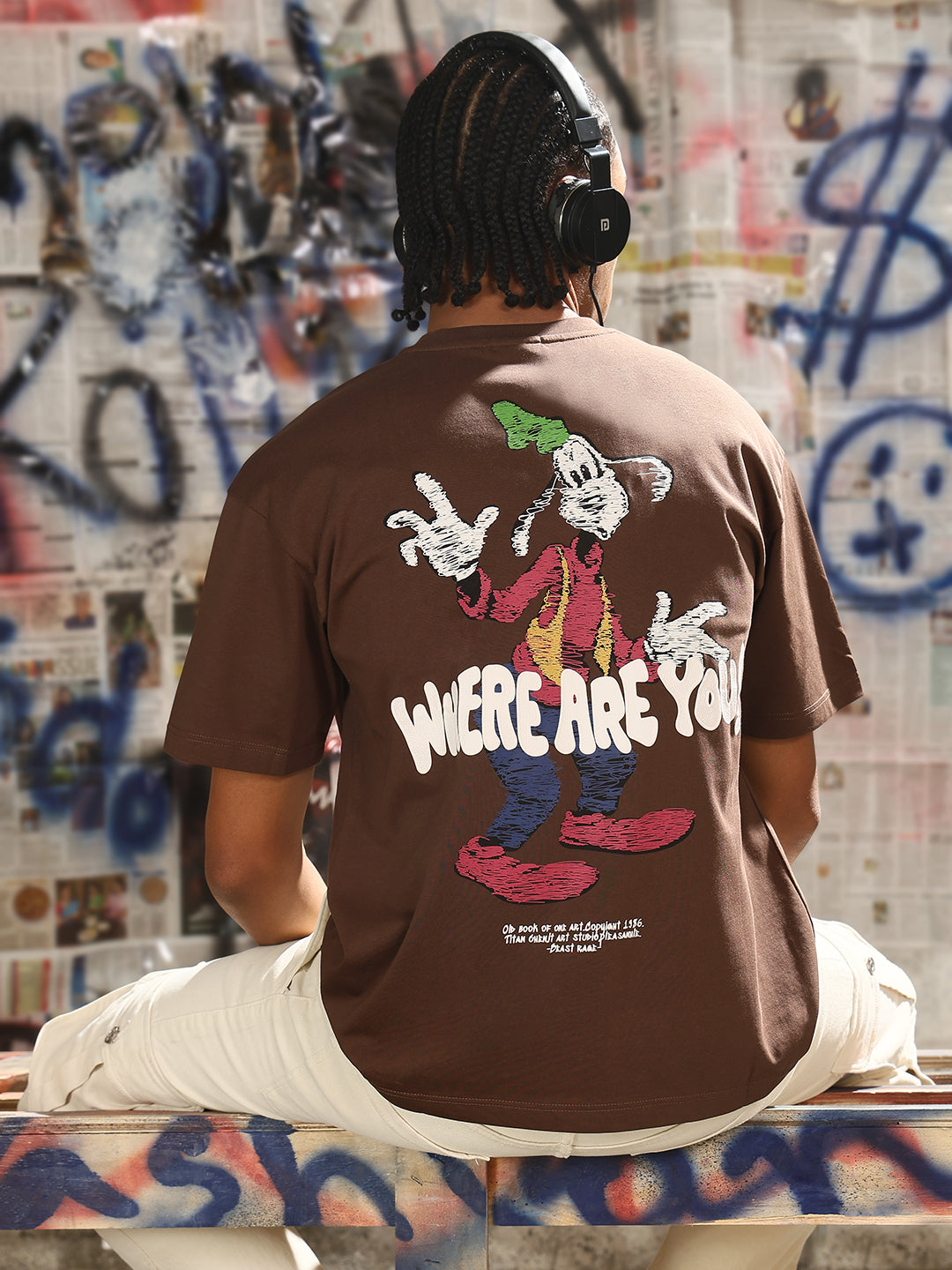 Men Casual Brown Graphic T-Shirt