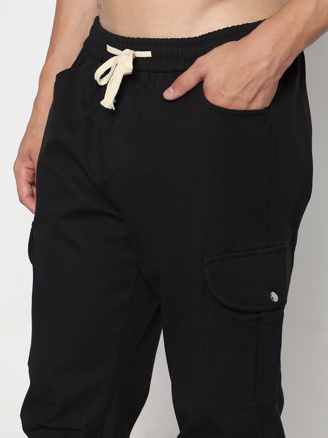 Men's Black Relaxed Fit Cargos