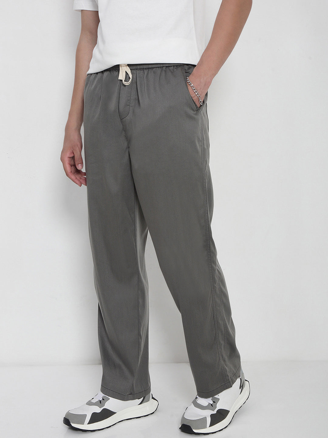 Men's Cotton Grey Relaxed Fit Trousers