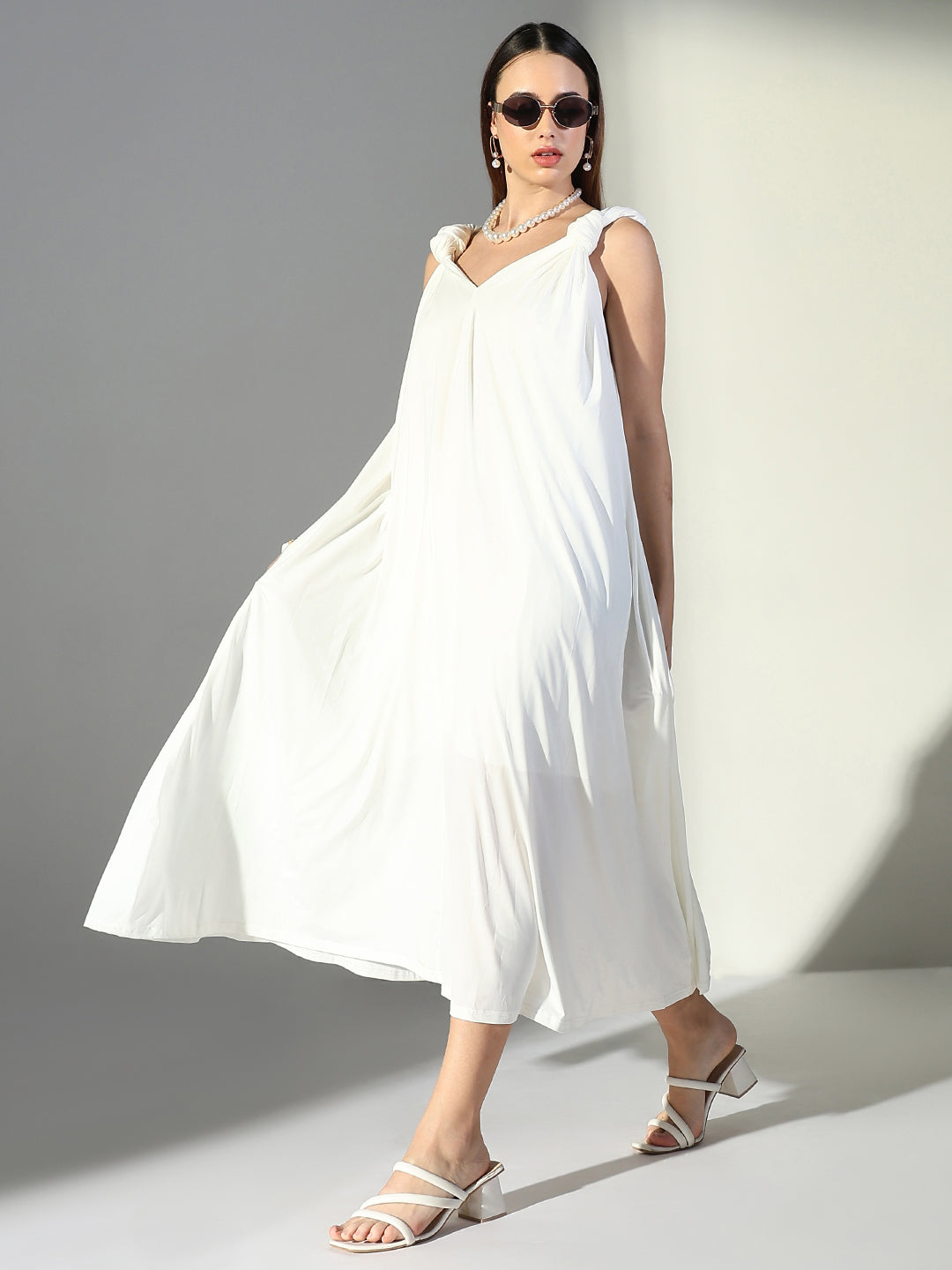 Women White Solid A Line Dress