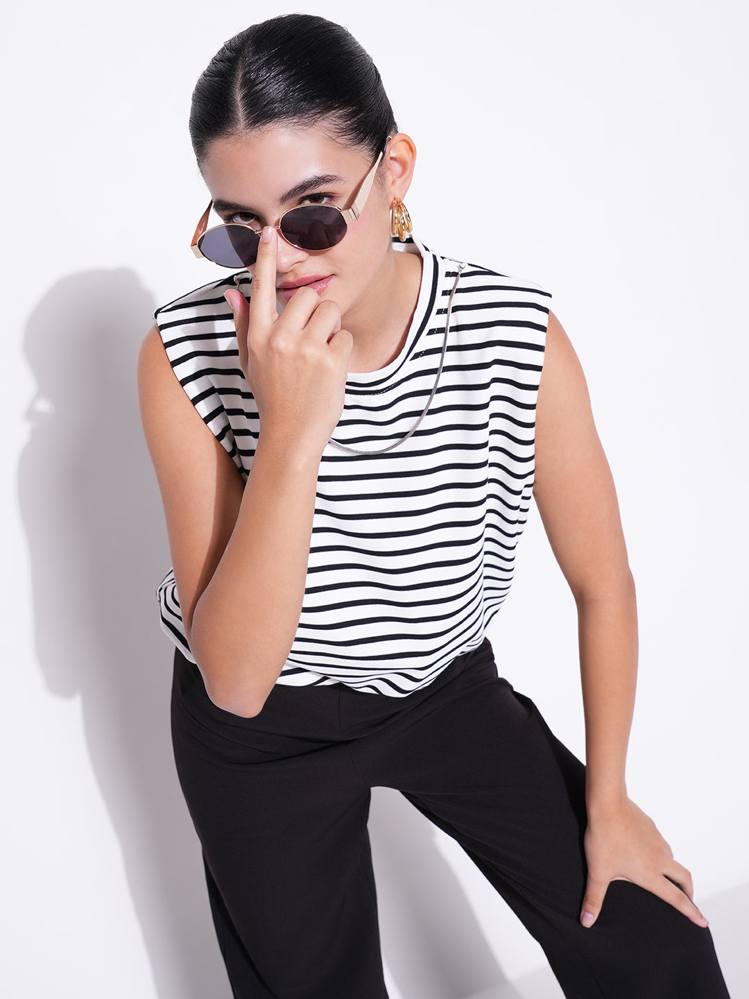 Women White Striped Top with Chain