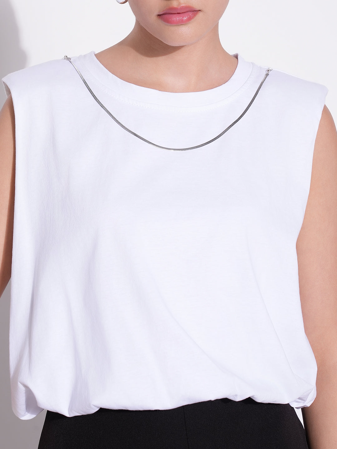 Women White Solid Top with Chain