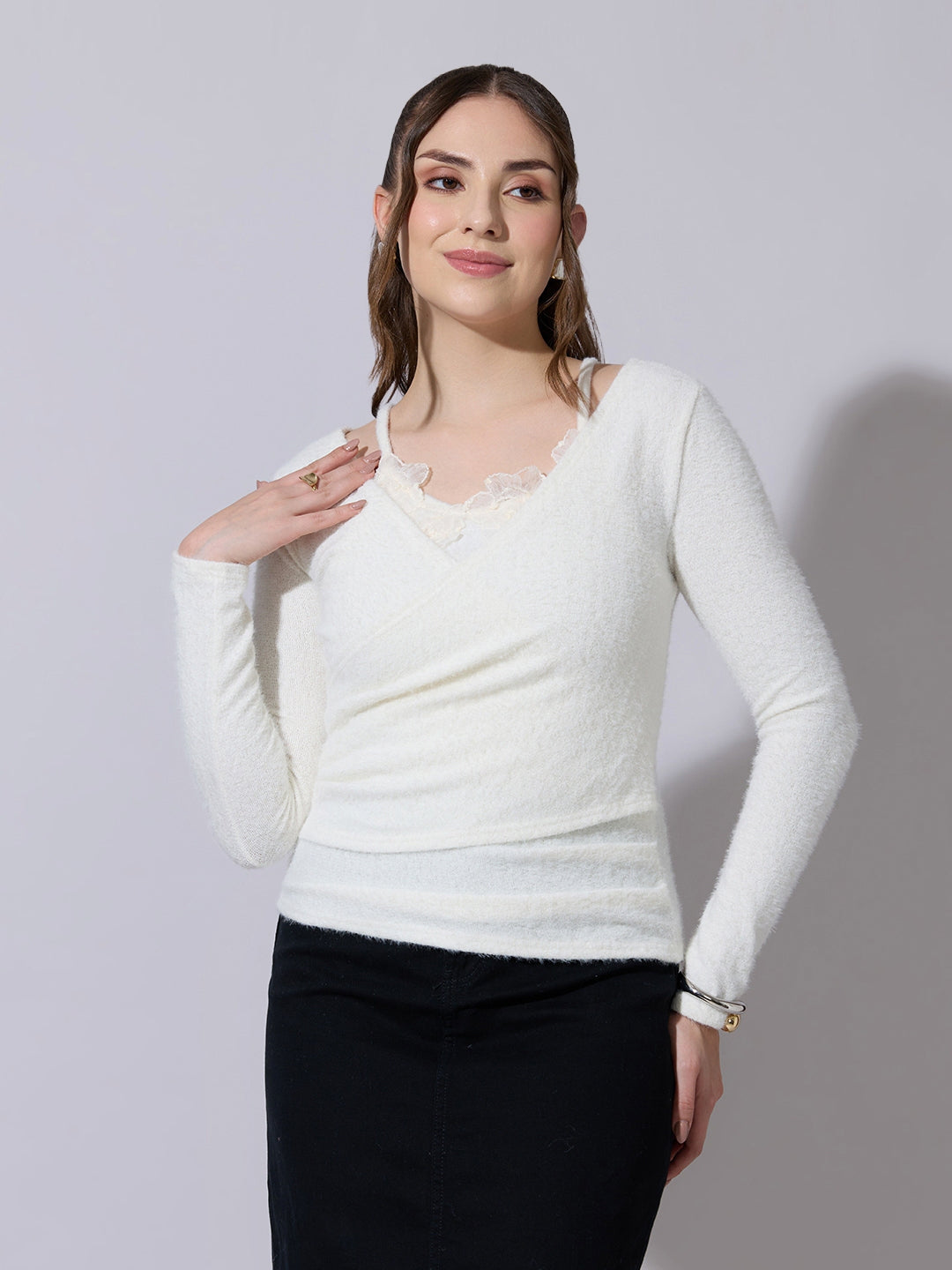 Women's Off White Wrap-Style Top with Textured V-Neckline