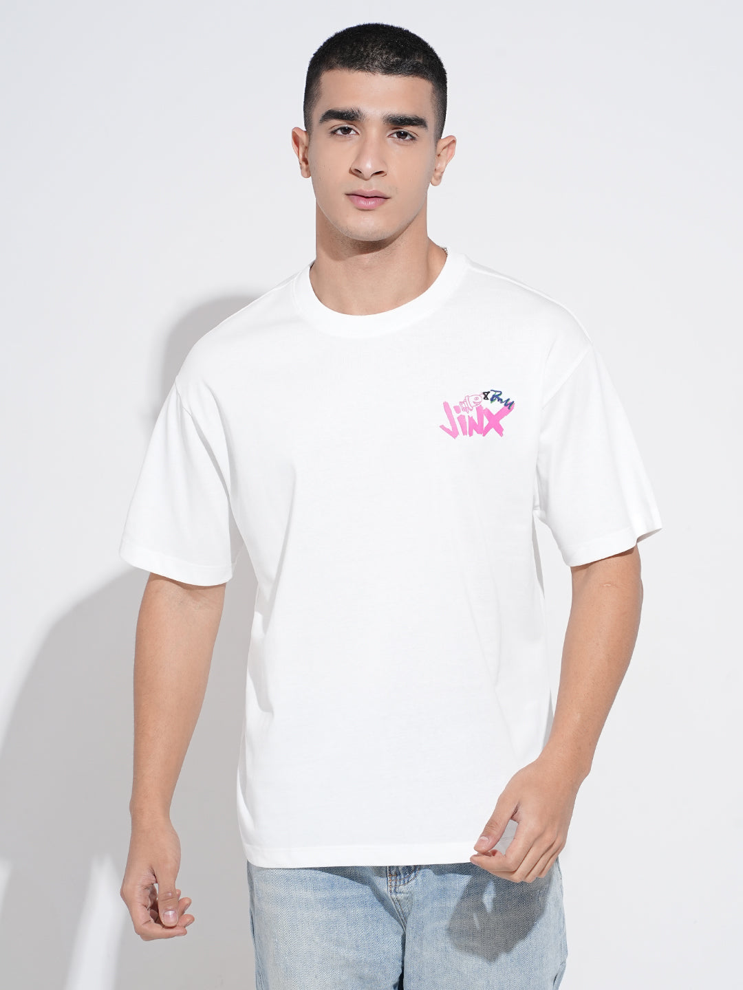 Men's Graphic Print White Short Sleeves Round Neck Relaxed Fit T-Shirt