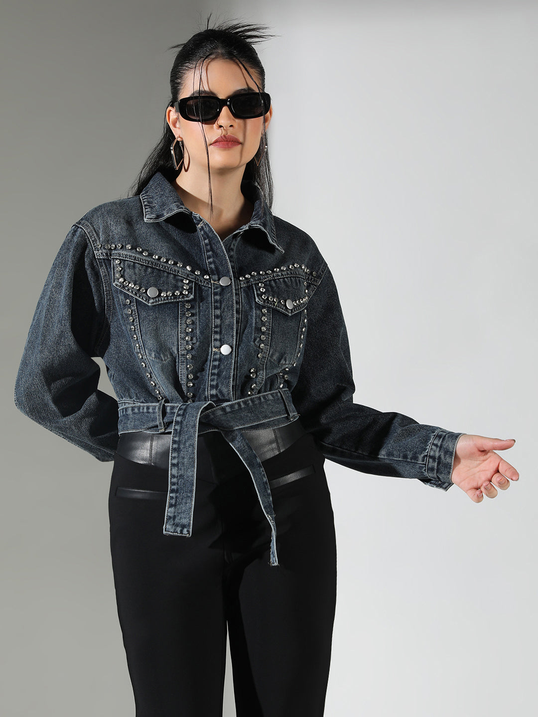 Women Navy Blue Solid Crop Denim Jacket