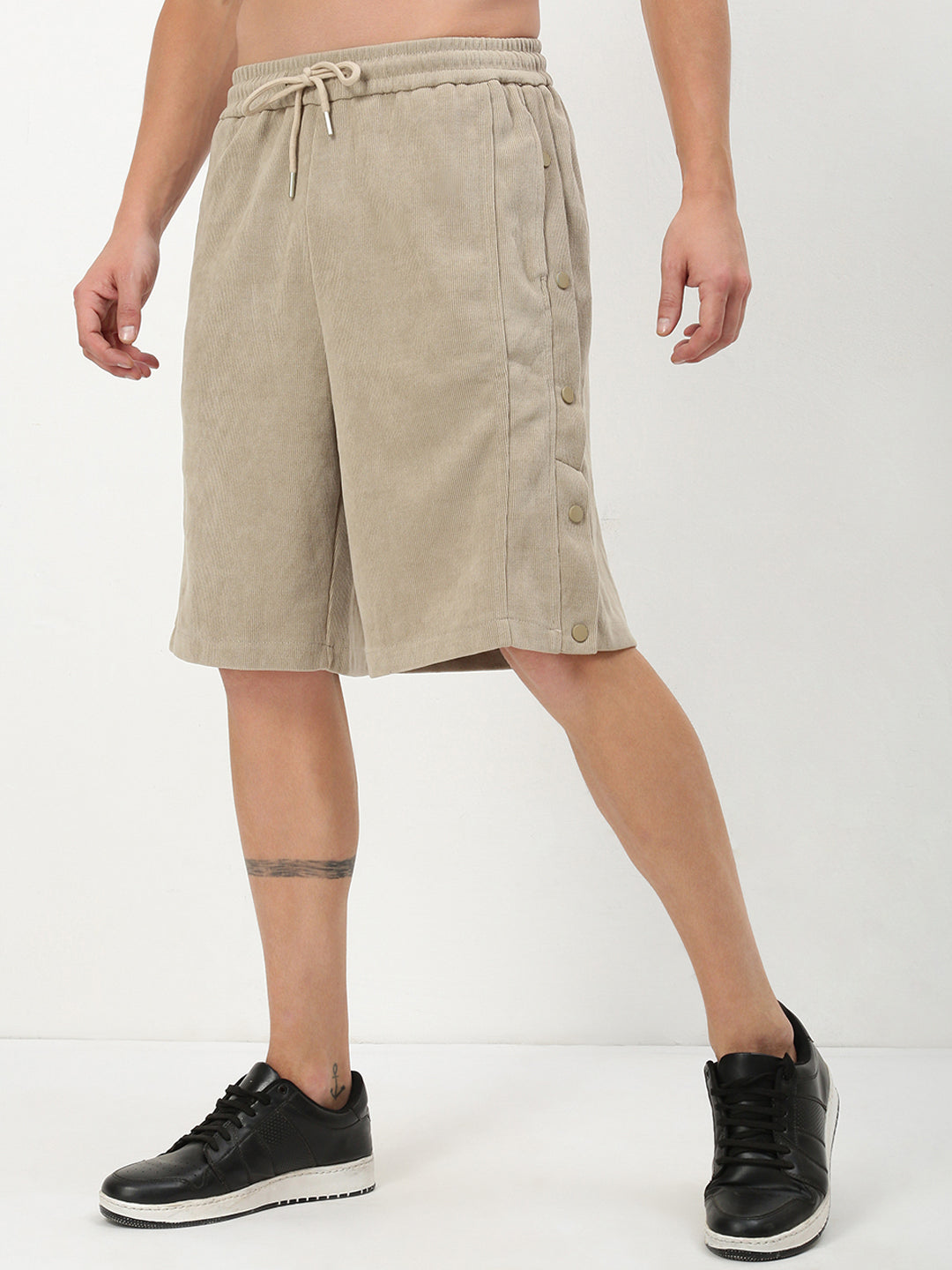 Men Beige Solid Shorts