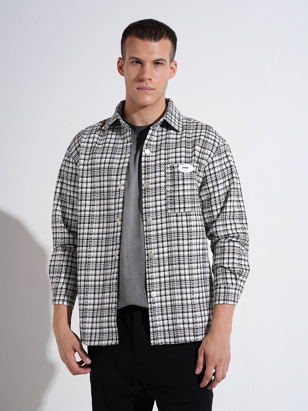 Men's Checked White Relaxed Fit Shirt with Chest Pockets