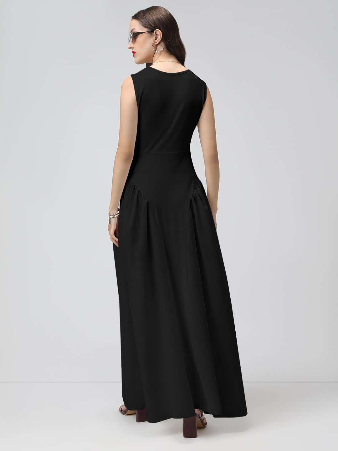 Women's Black Sleeveless Fit and Flare Maxi Dress