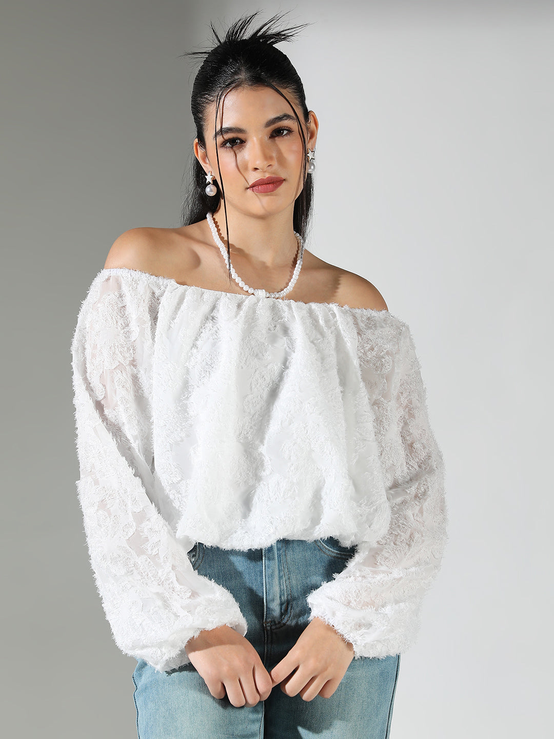 Women White Solid Crop Top with Chain