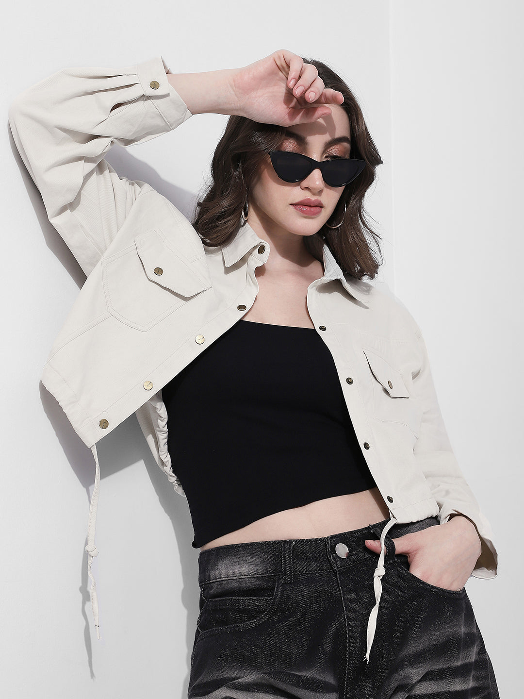 Women's Off White Cropped Denim Jacket with Adjustable Hem