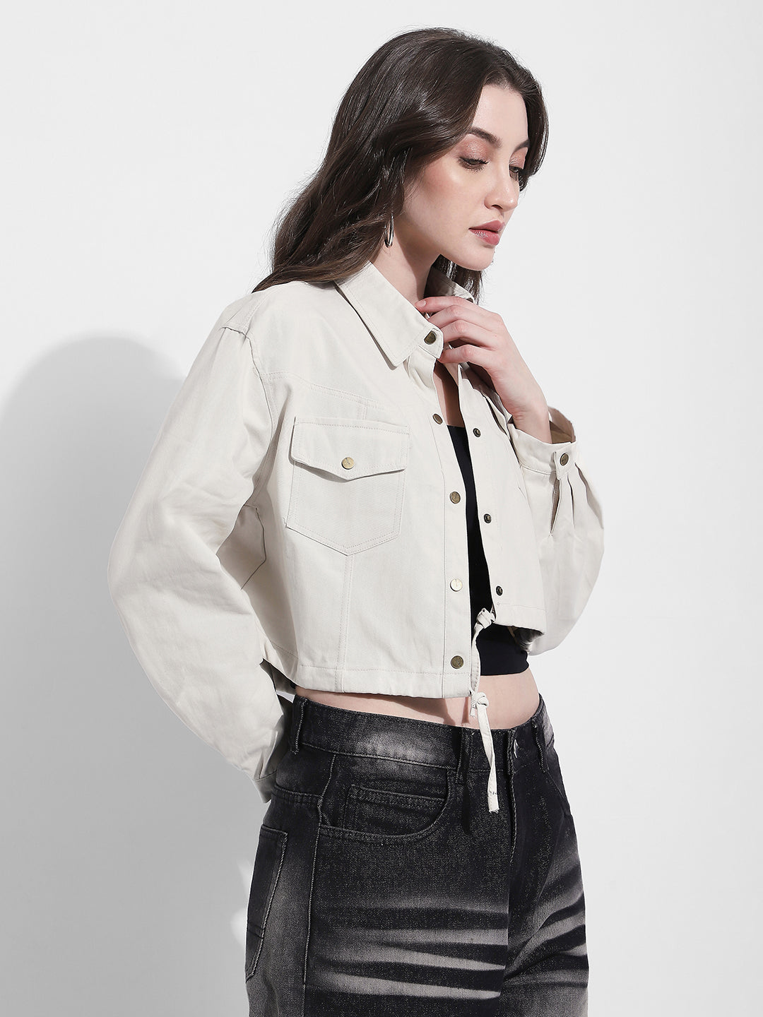 Women's Off White Cropped Denim Jacket with Adjustable Hem