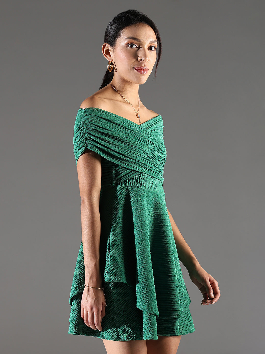 Women Green Solid Fit and Flare Dress