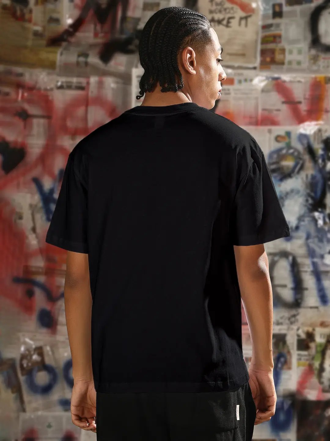 Men's Typography Printed Black Regular Fit T-Shirt - from SHOWOFFFF