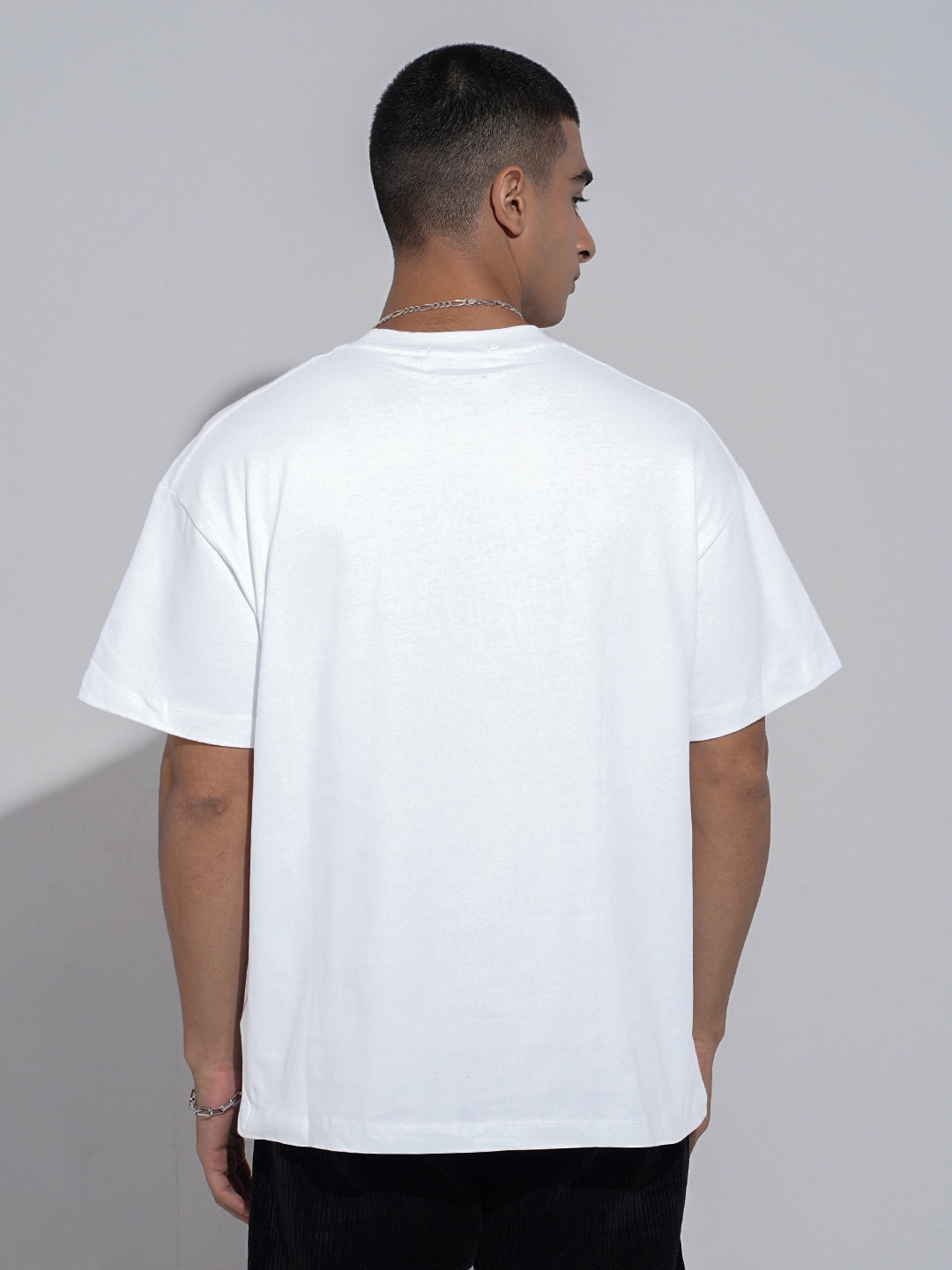 Men's Graphic Print White Short Sleeves Round Neck Relaxed Fit T-Shirt