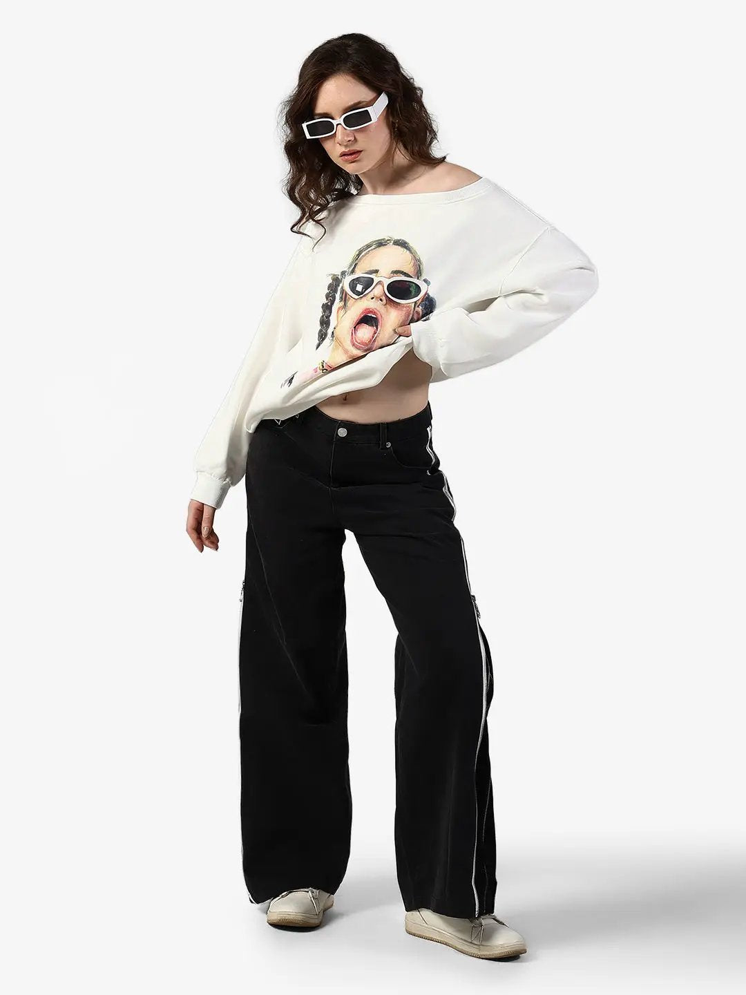 Women's Graphic White Oversized Top - from SHOWOFFFF