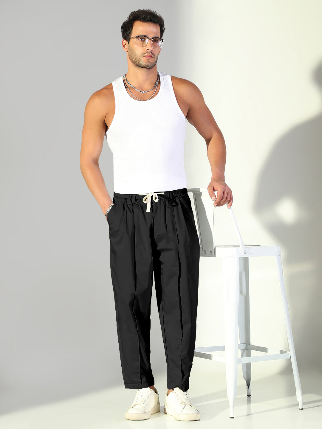 Men's Black Relaxed Fit Korean Trouser