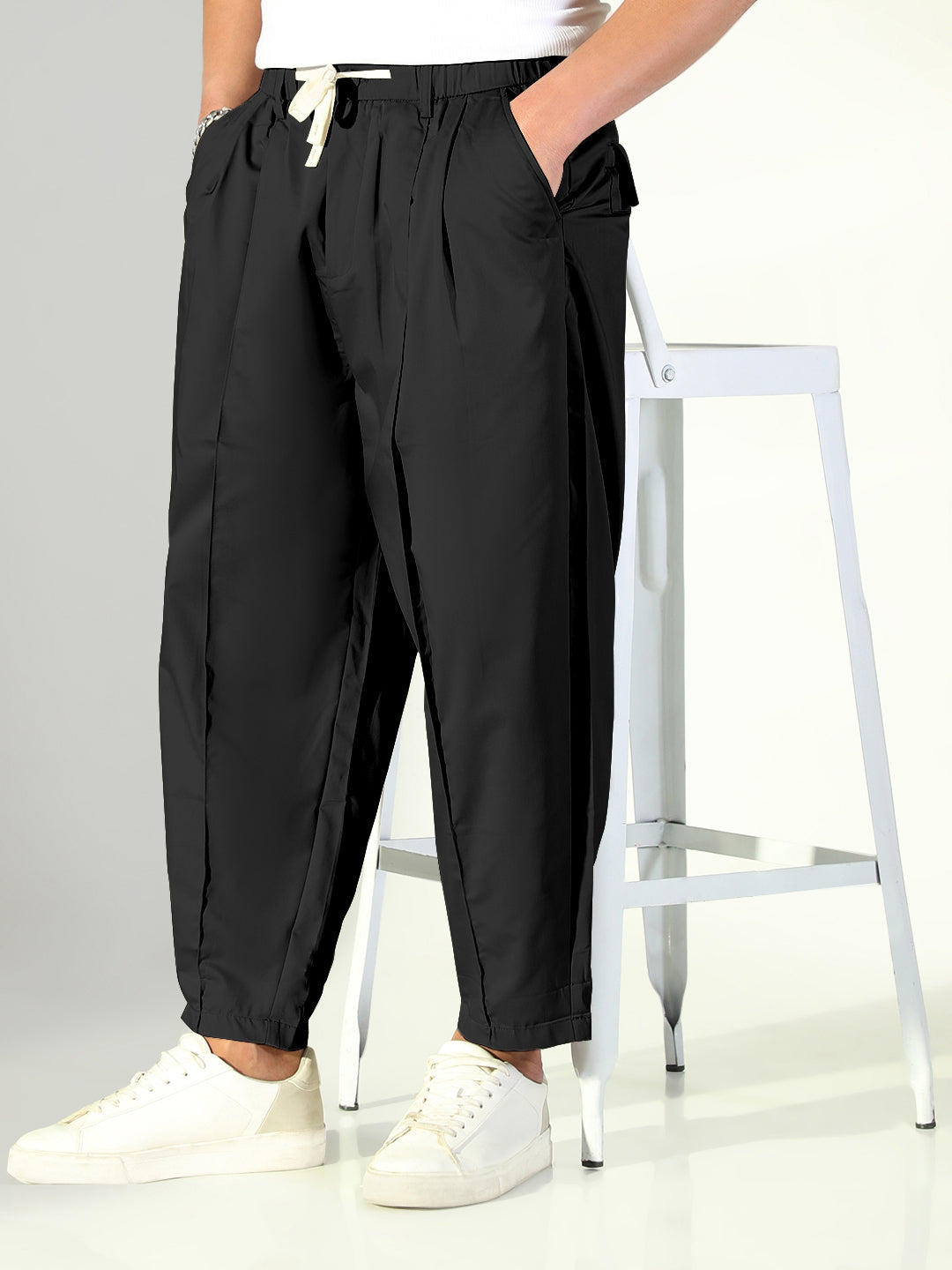 Men's Black Relaxed Fit Korean Trouser