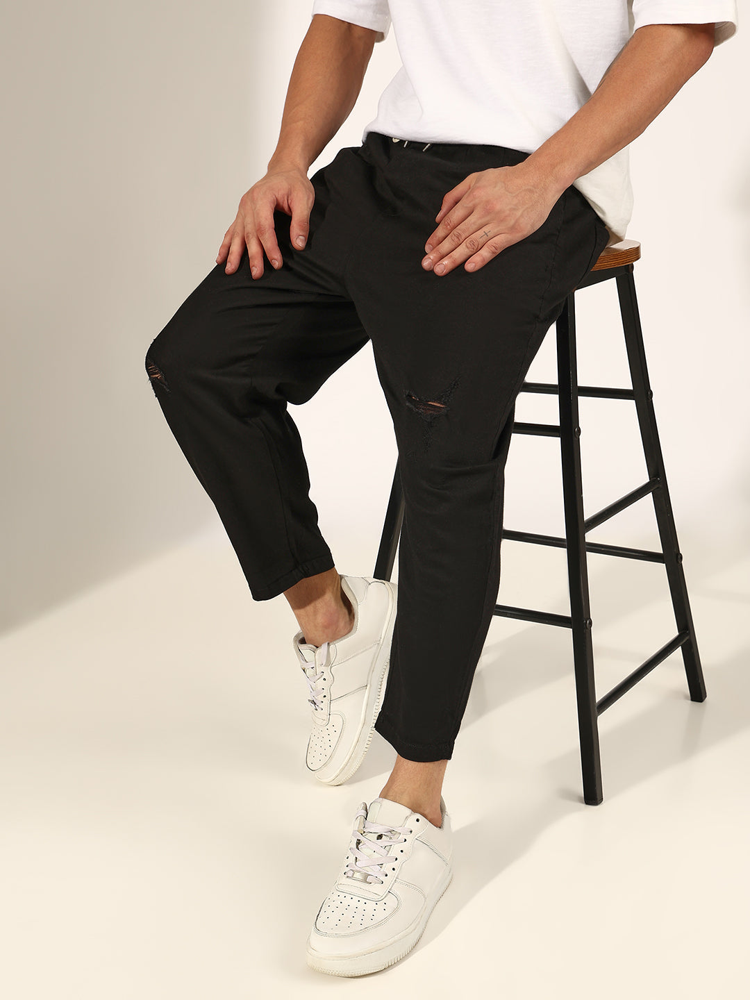 Men's Distressed Black Relaxed Fit Trousers