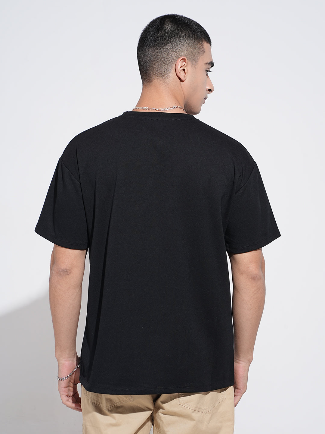 Men's Typography Print Black Short Sleeves Round Neck Relaxed Fit T-Shirt