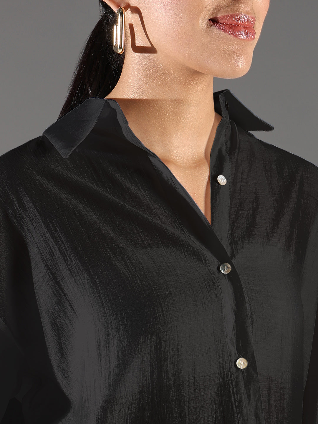 Women Black Solid Oversized Shirt