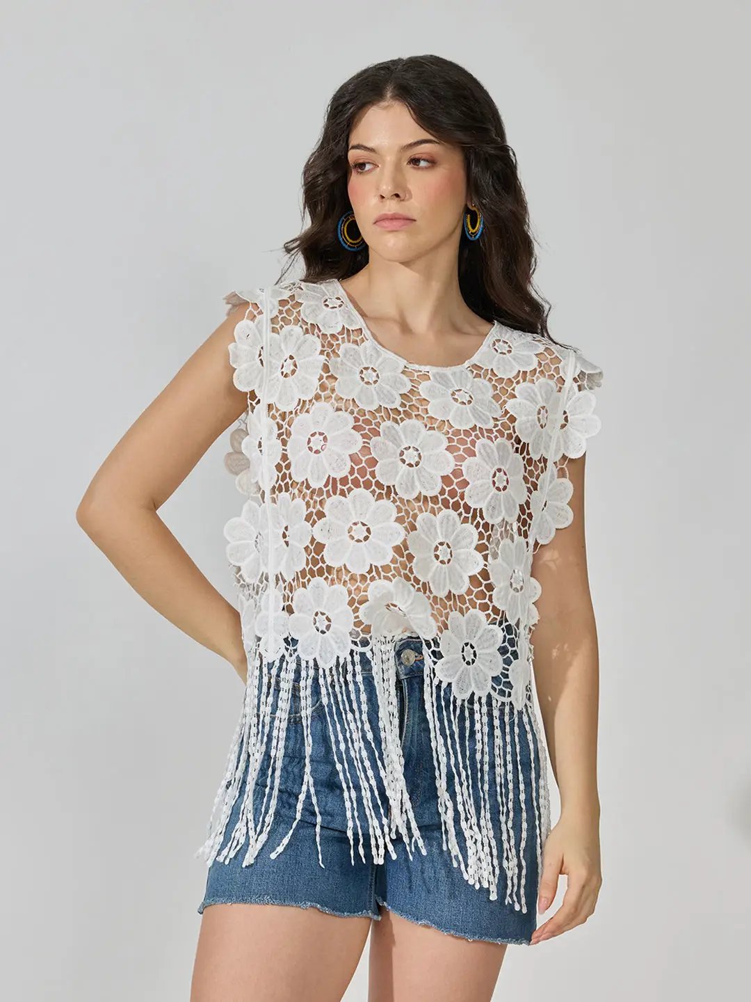 Women's Floral Crochet White Sleeveless Fringe Hem Top
