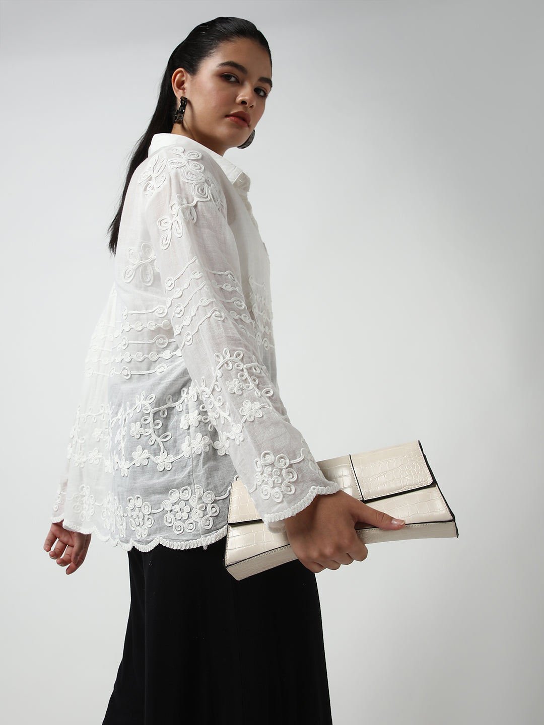 Women White Solid Shirt