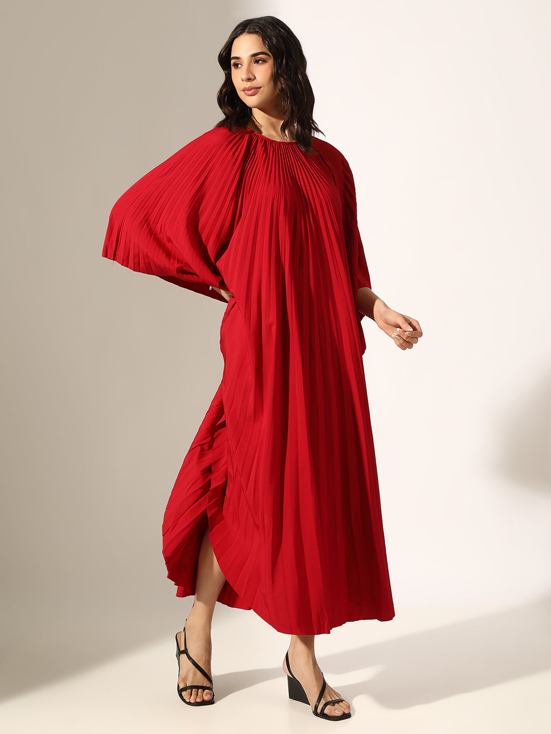 Women's Pleated Red Butterfly Sleeves Kaftan Maxi Dress