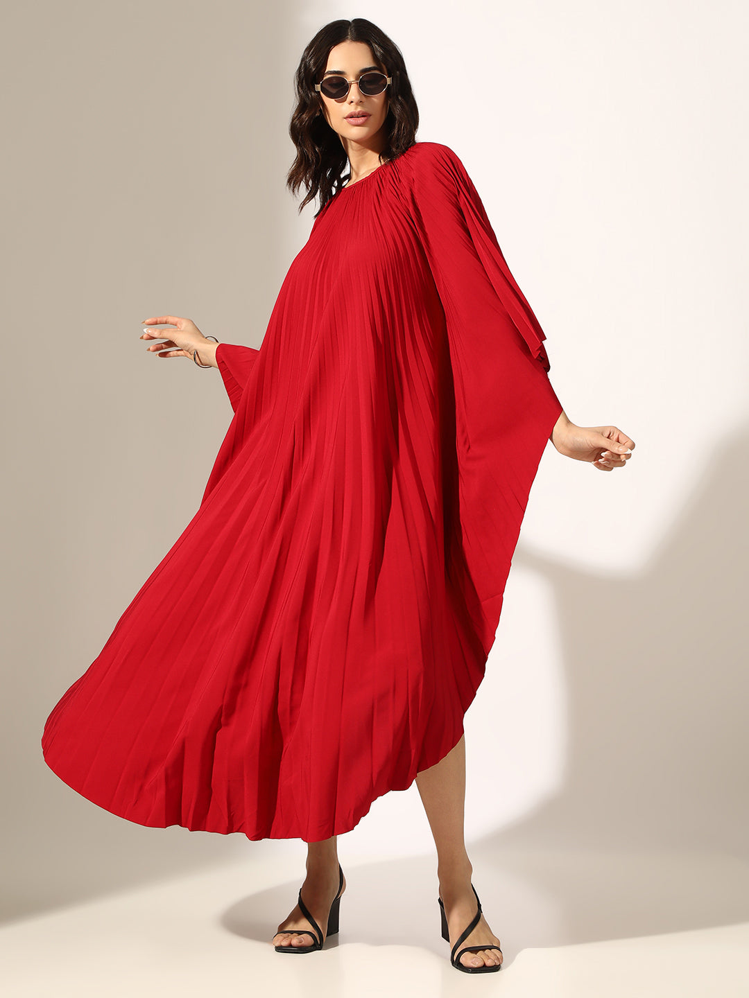 Women's Pleated Red Butterfly Sleeves Kaftan Maxi Dress