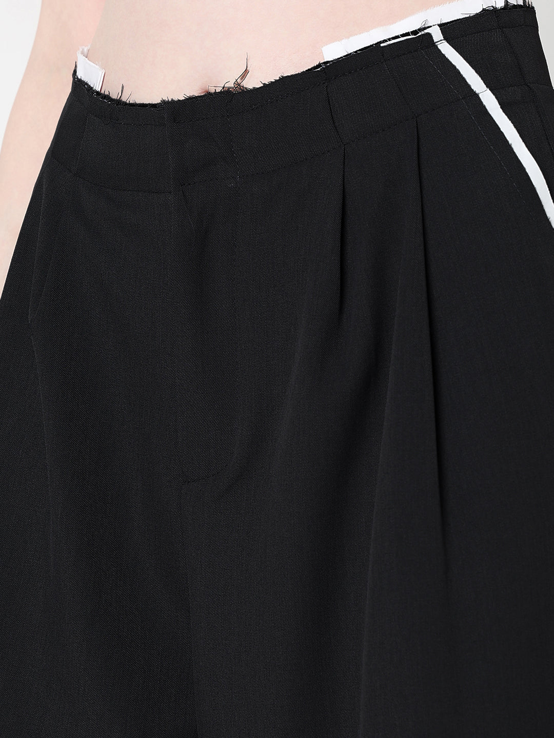 Women's Black Pleated Trousers with Contrast Waistband Detail