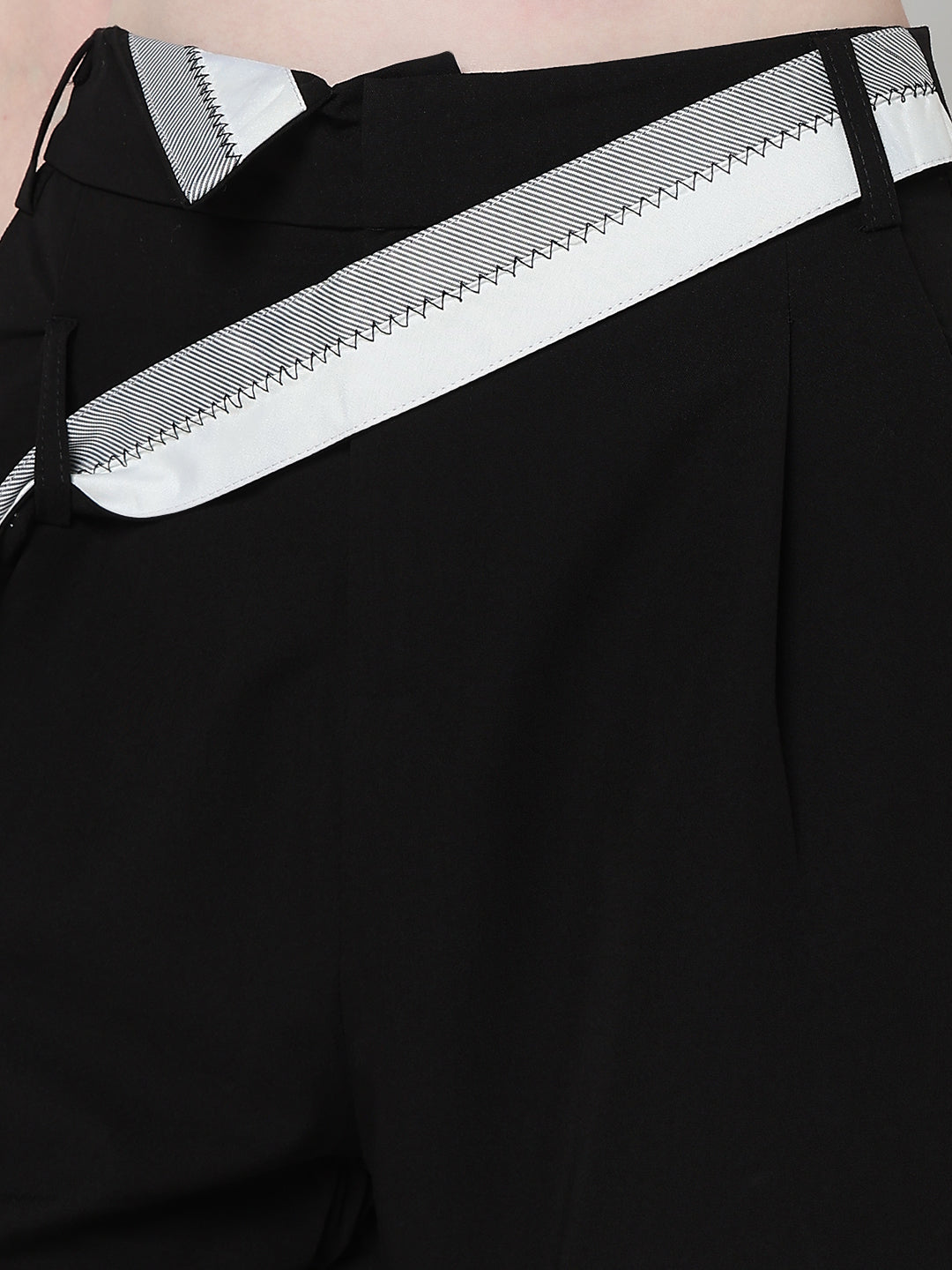 Women's Black Pleated Korean Trousers with Contrast Belt Detail