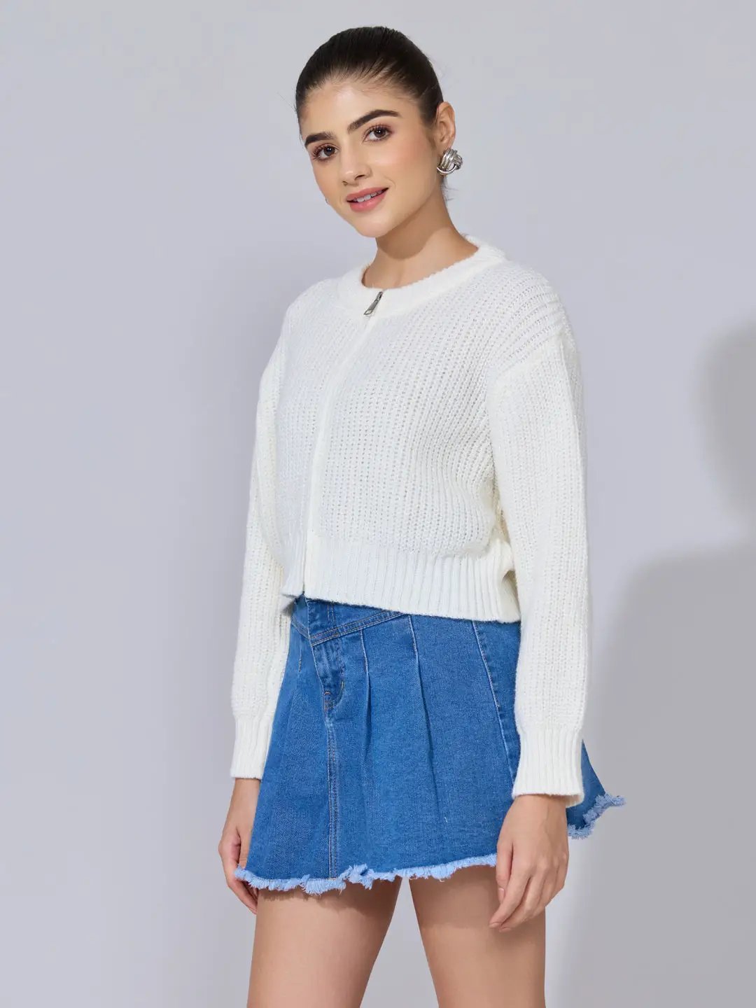 Women's Cream Knit Zip-Up Top