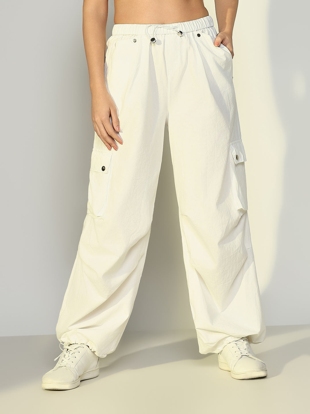 Women Solid Off White Parachute Trouser