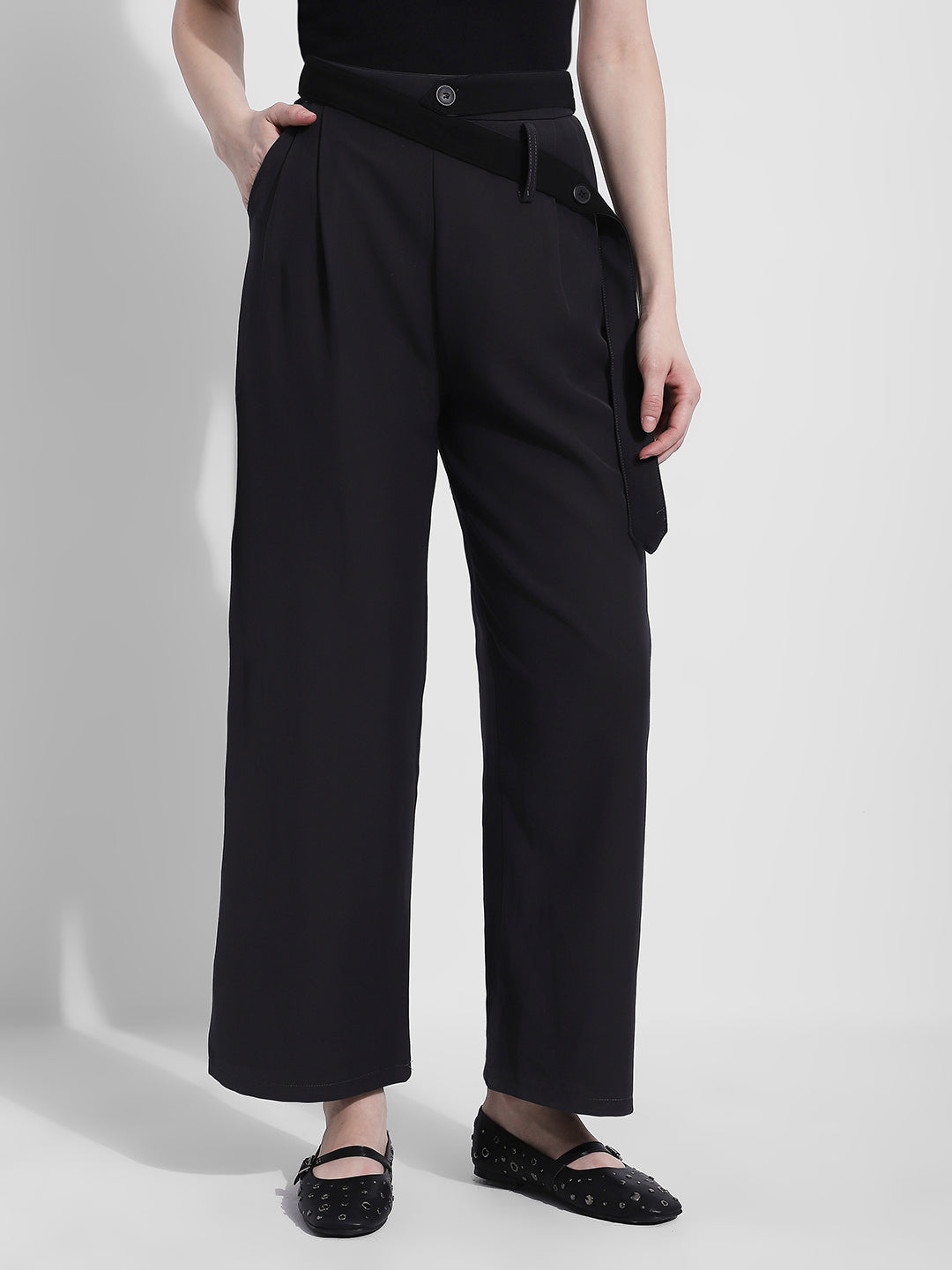Women's Grey Pleated Trousers with Attached Belt