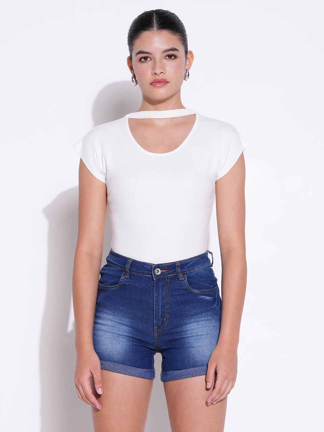 Women Off White Solid Crop Top