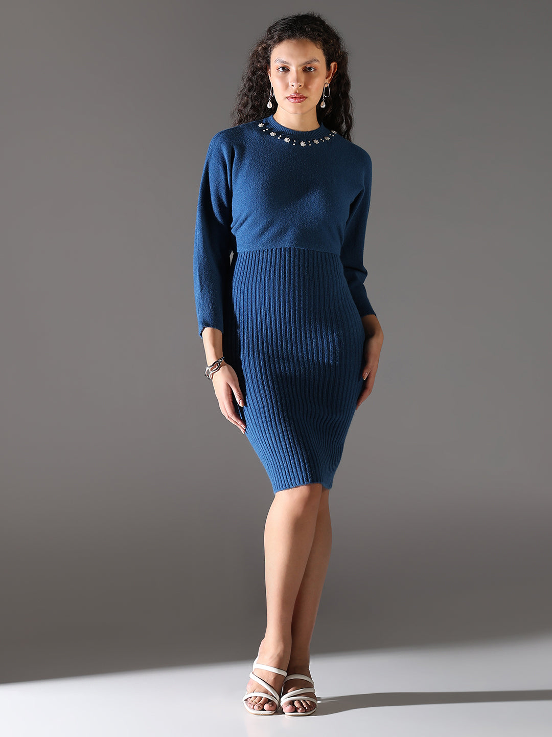 Women Blue Solid Bodycon Dress with Top