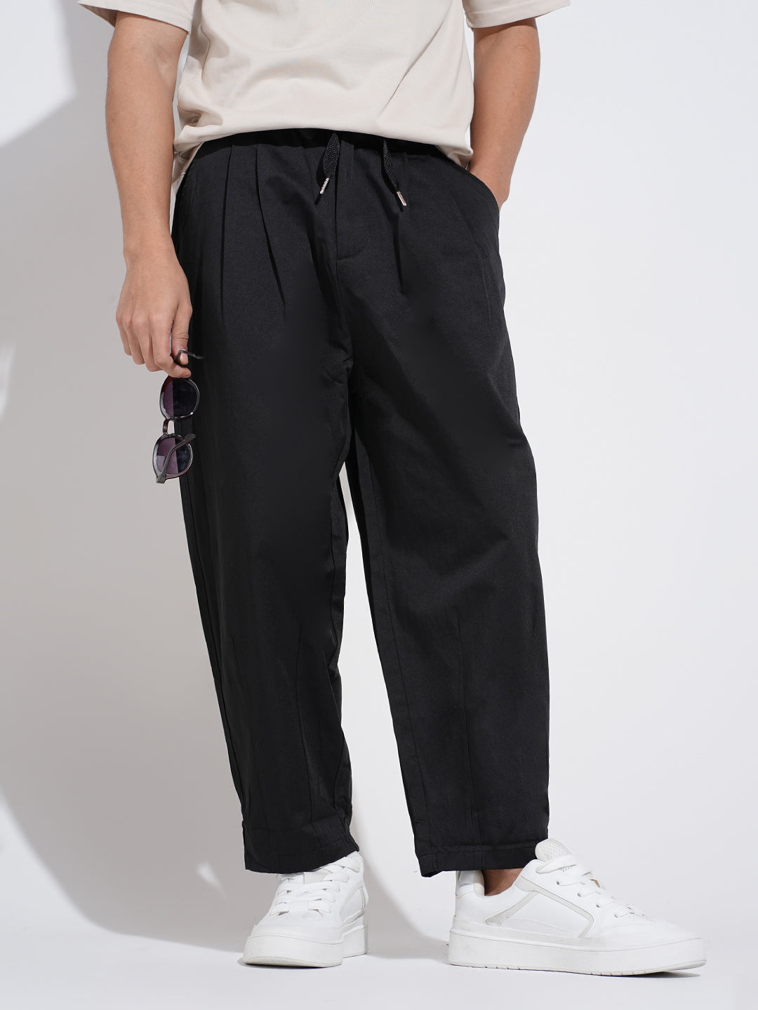 Men's Black Relaxed Fit Trousers with Elasticated Waist and Drawstring