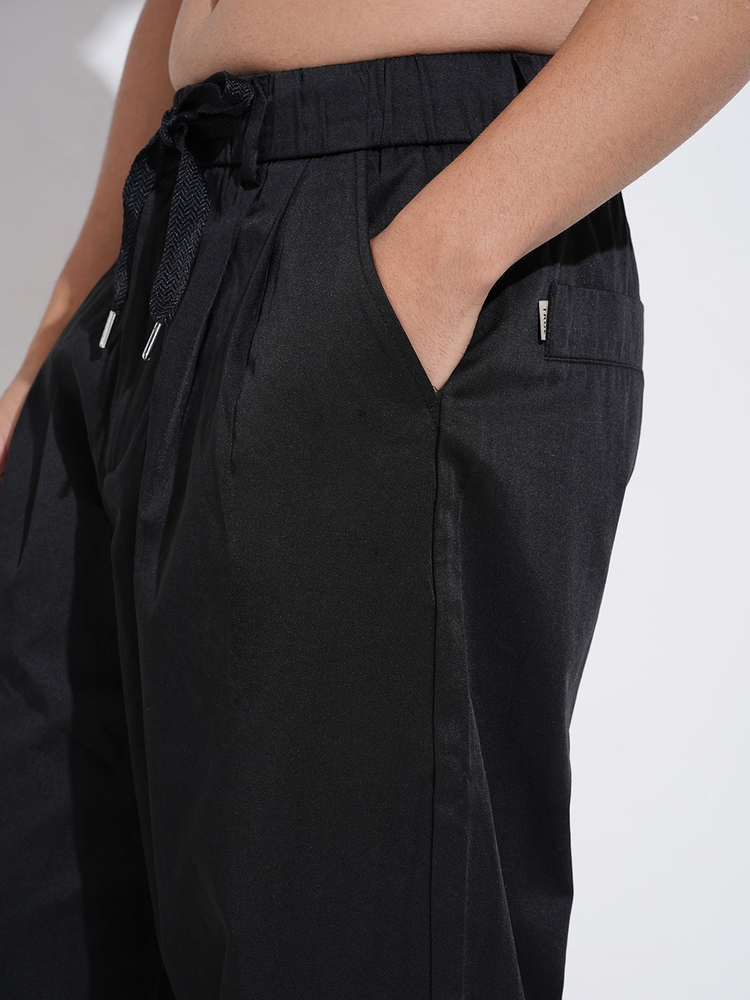 Men's Black Relaxed Fit Trousers with Elasticated Waist and Drawstring