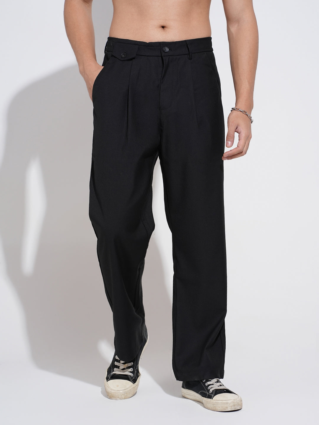 Men's Black Pleated Straight Fit Trousers with Pocket Detail