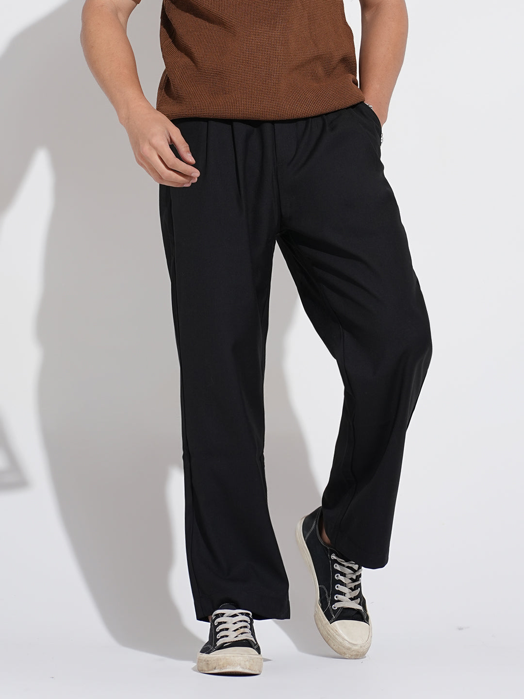 Men's Black Pleated Regular Fit Korean Trousers