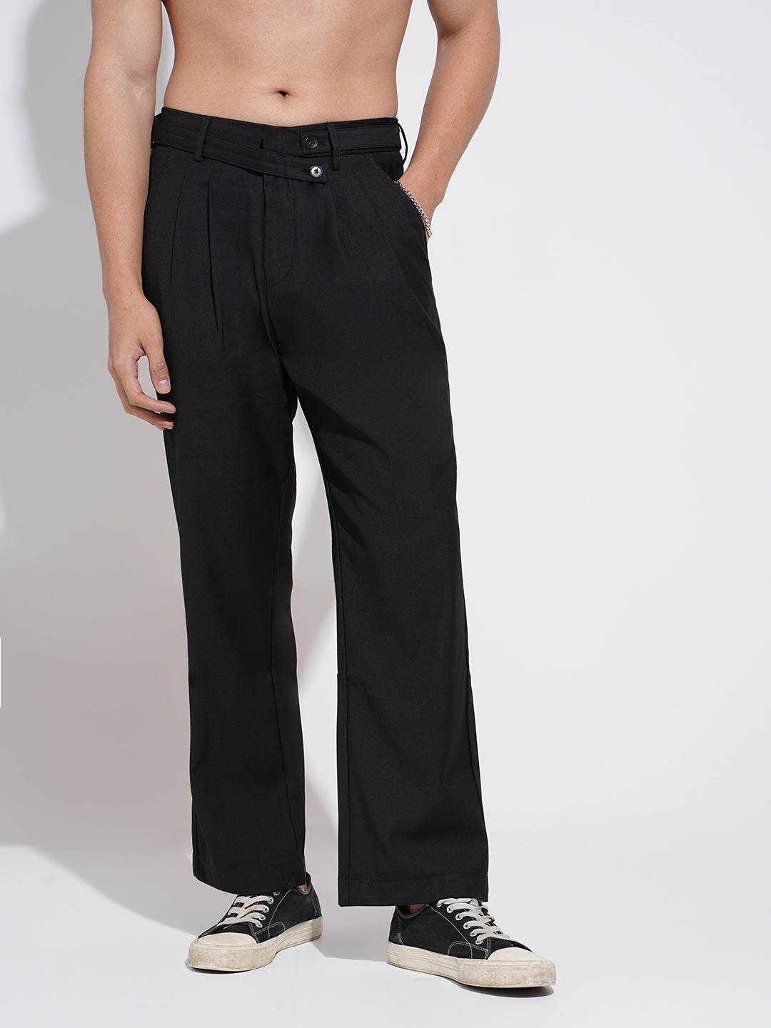 Men's Black Pleated Regular Fit Korean Trousers