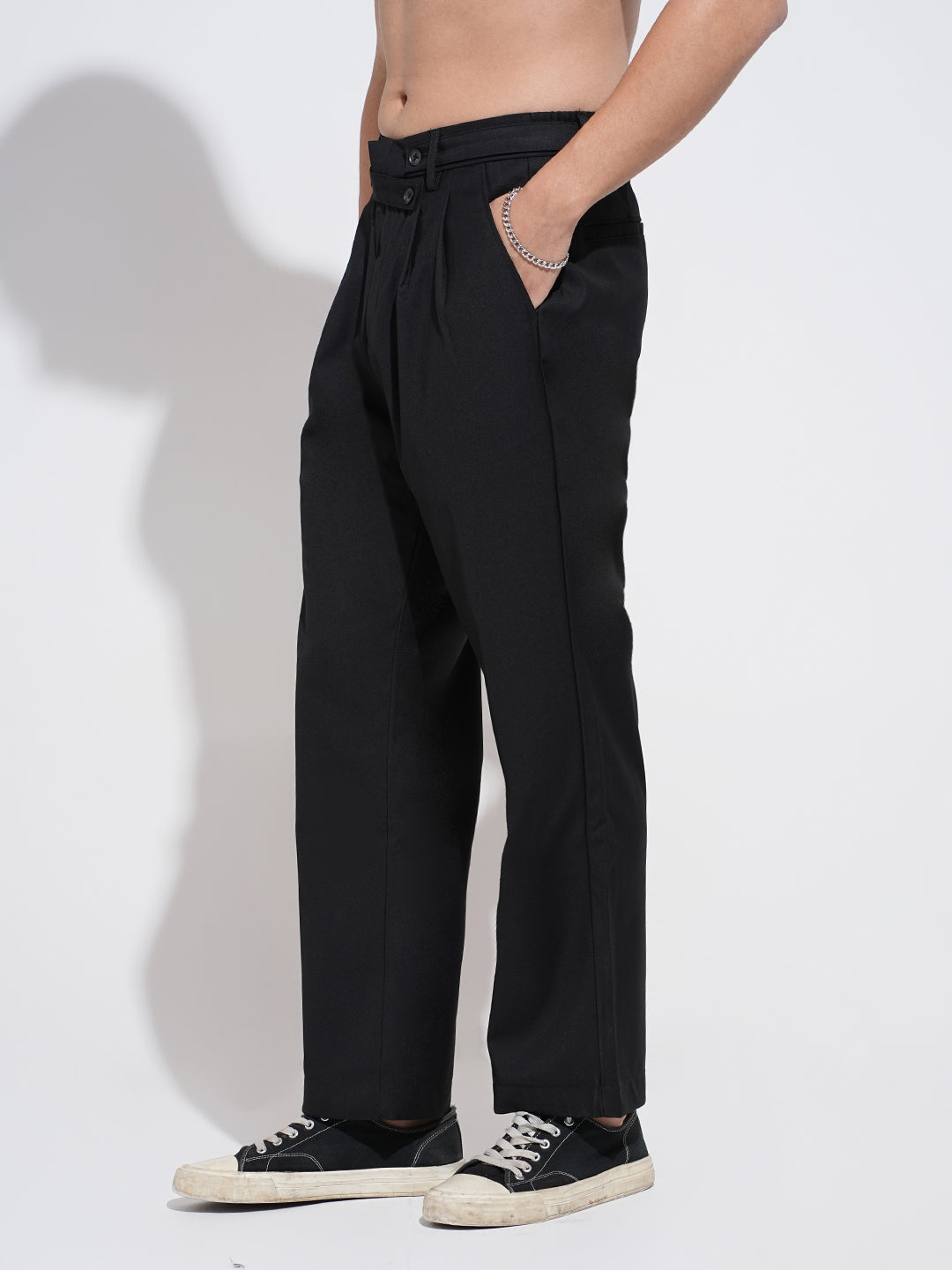 Men's Black Pleated Regular Fit Korean Trousers