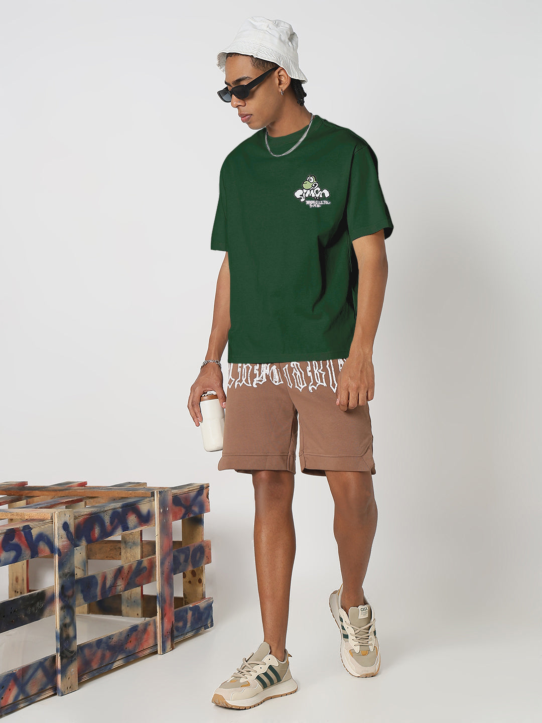 Men's Cartoon Graphic Green T-Shirt