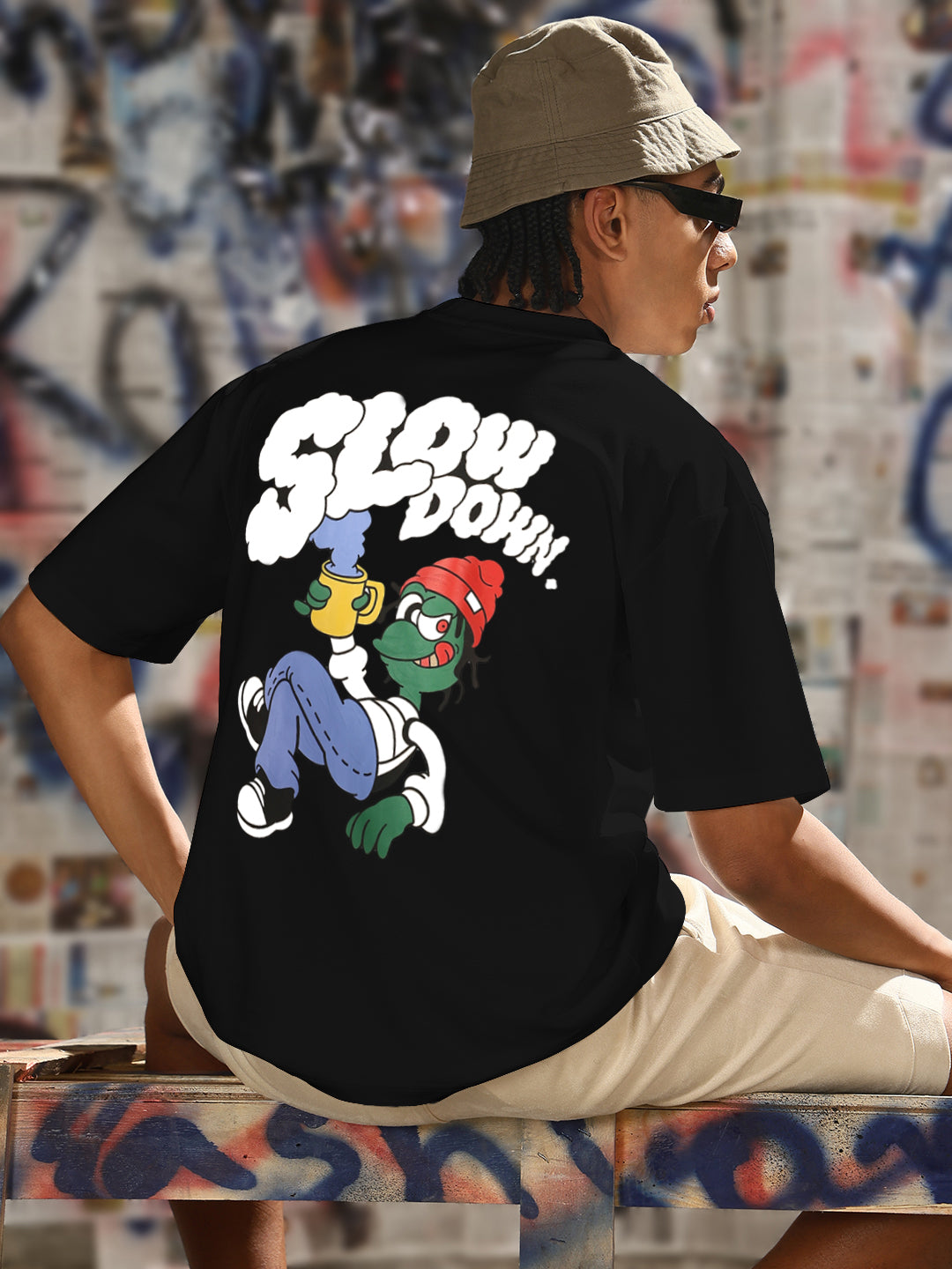 Men's Printed Black Regular Fit T-Shirt