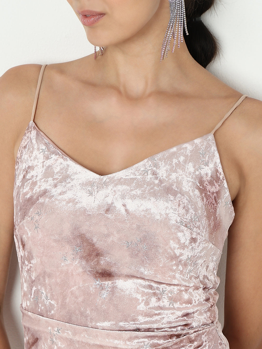 Women's Embellished Peach Velvet Bodycon Dress