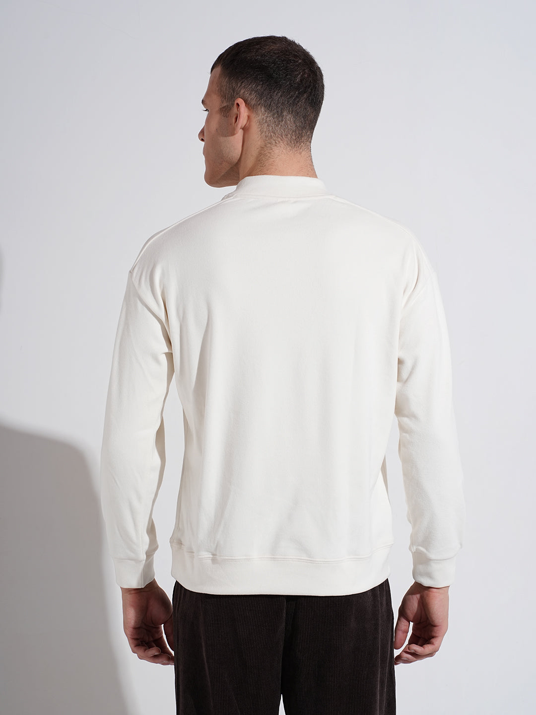 Men's Off White Mock Collar Ribbed Sweatshirt