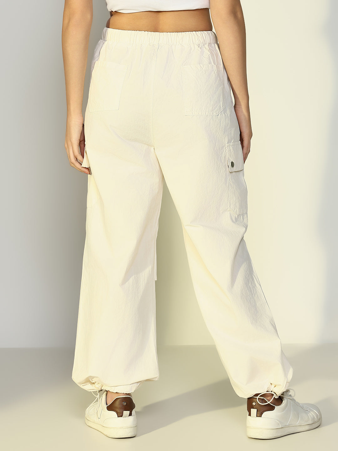 Women Solid White Parachute Trouser