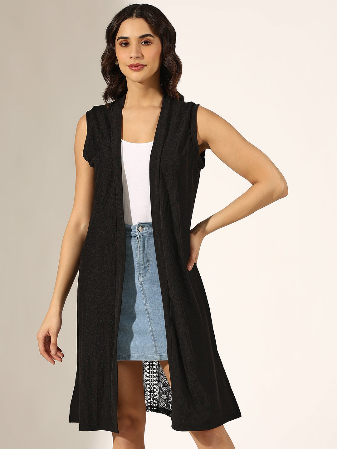Women's Black Sleeveless Longline Shrug